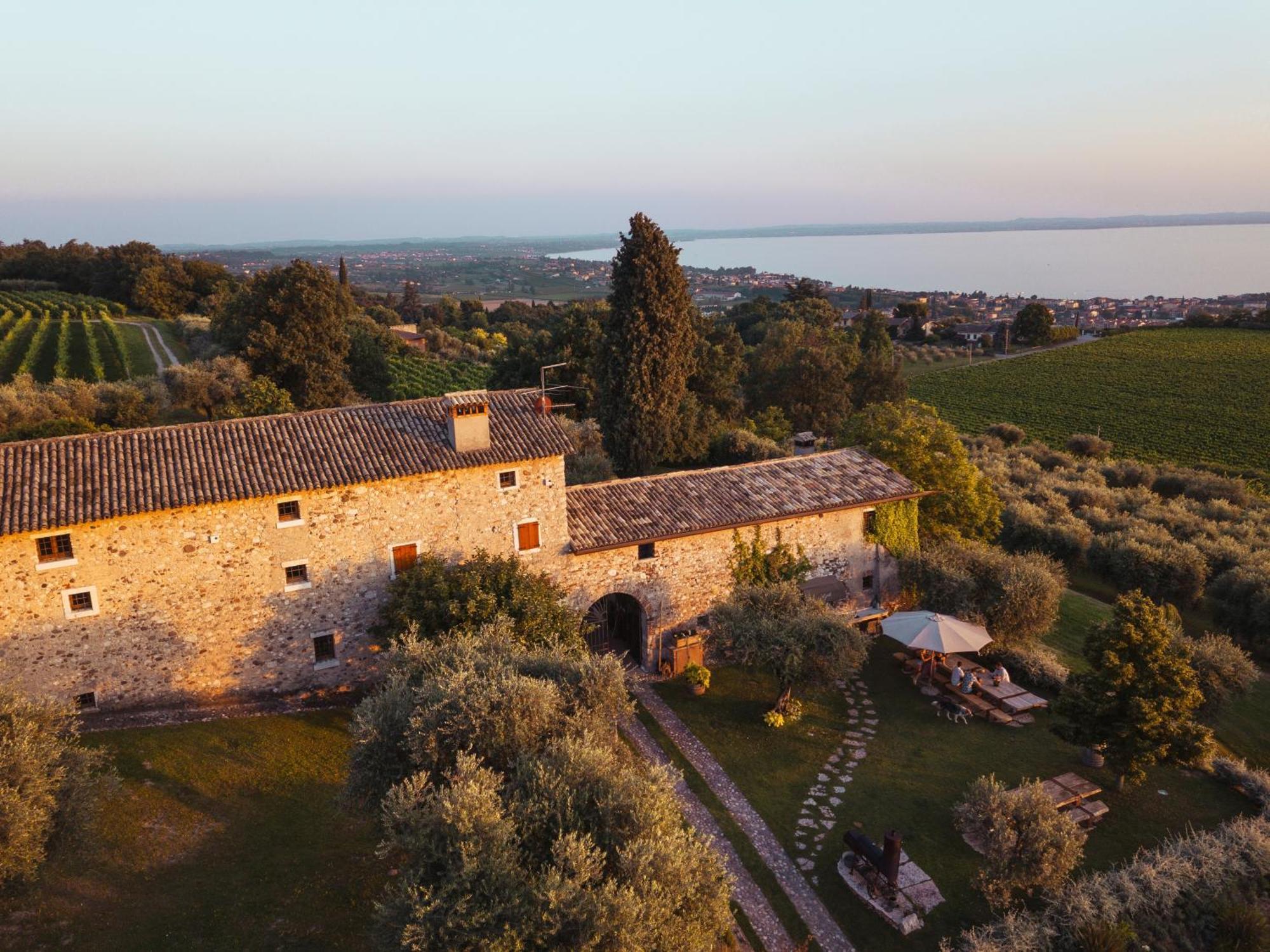 Вилла Rustico Corte Capitani Бардолино Экстерьер фото